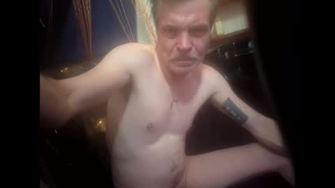 jonnyandrew online show from February 2026 04:52:02 PM