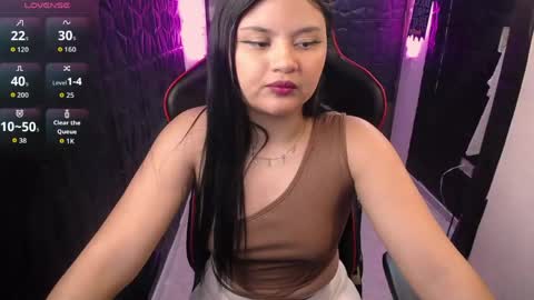 athena_snaw online show from May 2026 12:02:01 PM