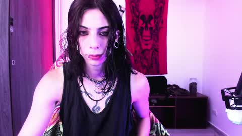 Snapshot of atheneoo_ chatting on May 2026 06:29:02 AM athenauwu online show from May 2026 06:29:02 AM