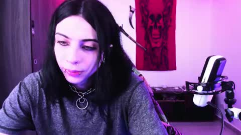 athenauwu online show from June 2026 05:01:02 AM