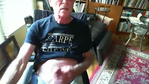 Atlhung9 online show from October 2025 10:10:01 PM