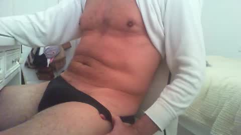 atyourservice222 online show from December 2025 11:38:02 AM