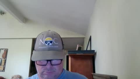 auburn96 online show from April 2026 07:31:01 PM