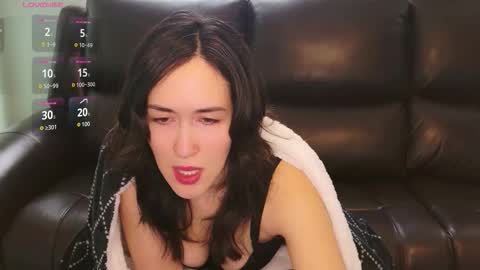 audradeer online show from November 2025 02:45:02 PM