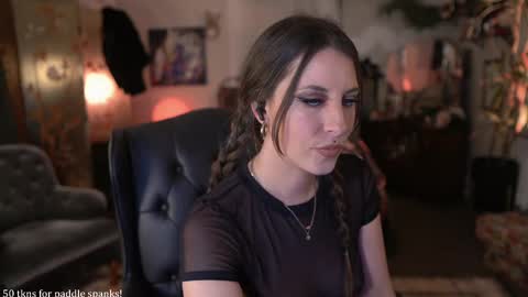 Snapshot of audrey_ chatting on February 2025 06:40:01 AM Audrey online show from February 2025 06:40:01 AM