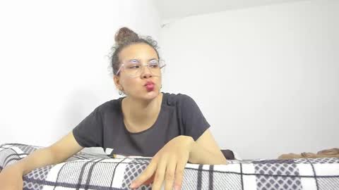 Audrey online show from December 2024 03:41:01 PM