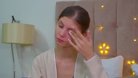 Audrey online show from December 2024 01:06:02 PM