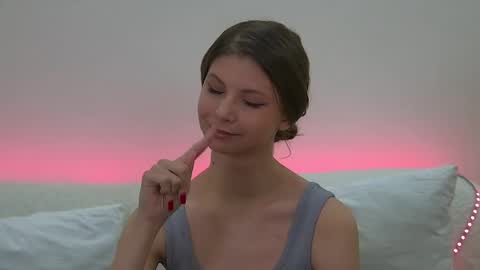 Audrey online show from February 2025 03:38:01 PM