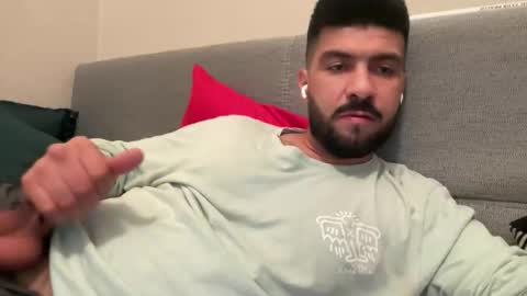 AugustLoad online show from September 2025 01:40:01 AM