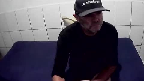 Snapshot of augustopierdona26 chatting on February 2026 07:11:01 PM cesar augusto online show from February 2026 07:11:01 PM