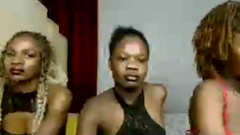 Auleria online show from July 2026 06:12:01 PM
