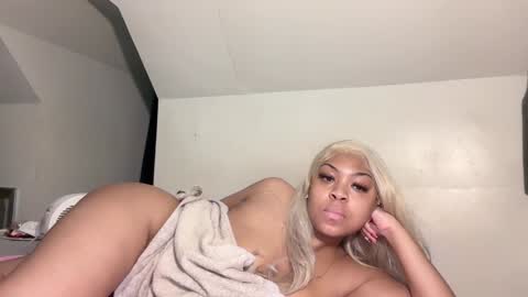 aunyxxx online show from February 2025 11:17:01 PM