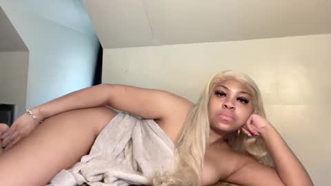 aunyxxx online show from February 2025 06:57:02 PM