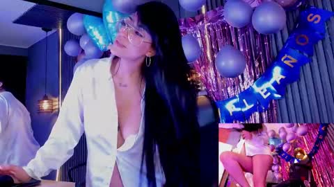 Aura online show from March 2025 06:37:01 PM