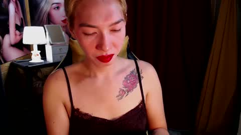 Miss awra online show from December 2024 03:03:02 AM