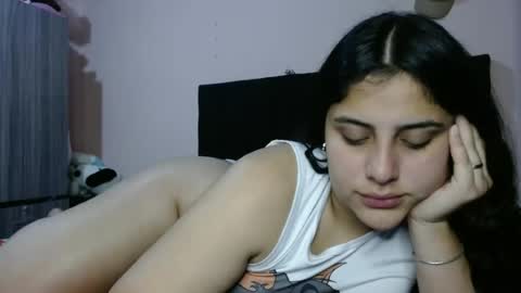 auroa_0785 online show from June 2026 06:24:02 PM