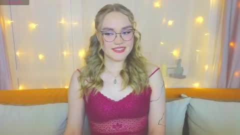 Kate online show from March 2025 03:37:01 PM