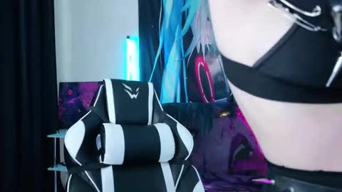 AURORA NATSUKI online show from February 2026 12:00:01 PM