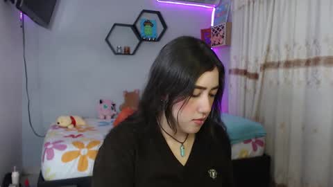 Aurora  online show from February 2025 05:10:02 PM