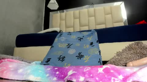 Snapshot of auroraa_miller chatting on January 2025 06:17:02 PM auroraa_miller online show from January 2025 06:17:02 PM