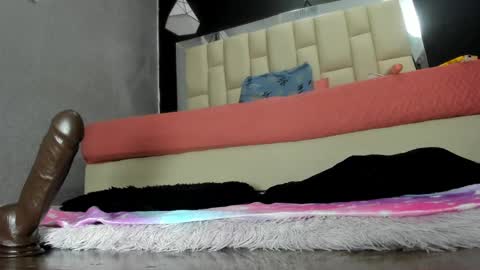 Snapshot of auroraa_miller chatting on January 2025 03:26:02 PM auroraa_miller online show from January 2025 03:26:02 PM