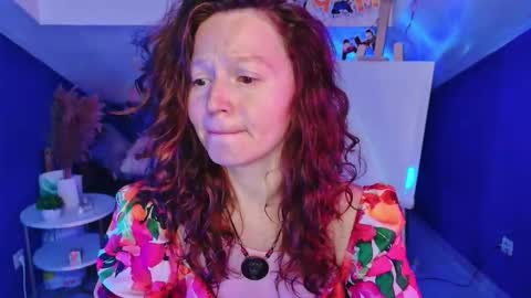 auroraborealis__ online show from October 2025 06:36:02 AM