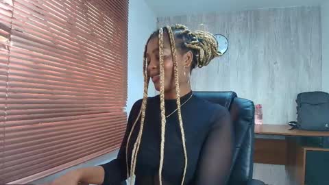 Ariana online show from October 2025 12:50:02 PM