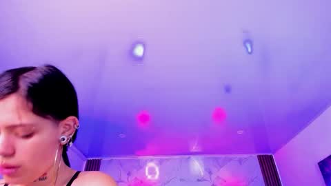 Snapshot of auroradiaz_ chatting on December 2025 07:22:01 PM Aurora Diaz online show from December 2025 07:22:01 PM