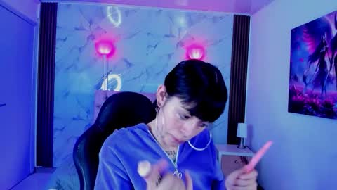 Snapshot of auroradiaz_ chatting on February 2026 11:43:02 AM Aurora Diaz online show from February 2026 11:43:02 AM