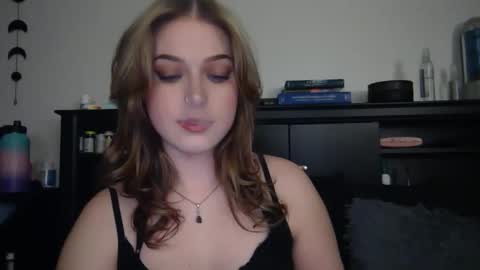 Snapshot of auroralightz1 chatting on February 2026 09:03:02 PM auroralightz1 online show from February 2026 09:03:02 PM