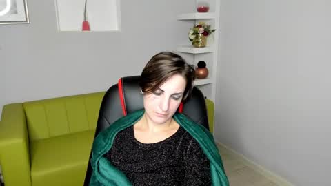 Snapshot of aurorascript chatting on December 2024 04:37:02 AM Aurora online show from December 2024 04:37:02 AM