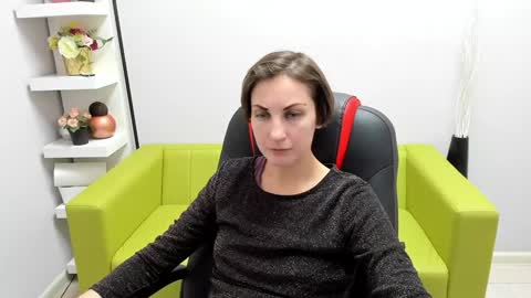 Snapshot of aurorascript chatting on December 2024 05:11:01 PM Aurora online show from December 2024 05:11:01 PM