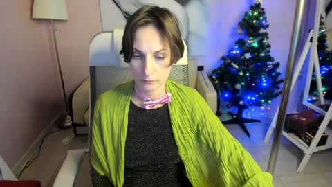 Snapshot of aurorascript chatting on January 2025 03:05:01 AM Aurora online show from January 2025 03:05:01 AM