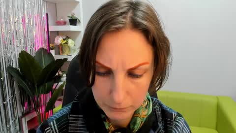 Snapshot of aurorascript chatting on January 2025 04:41:01 PM Aurora online show from January 2025 04:41:01 PM