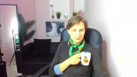 Snapshot of aurorascript chatting on February 2025 09:48:02 PM Aurora online show from February 2025 09:48:02 PM