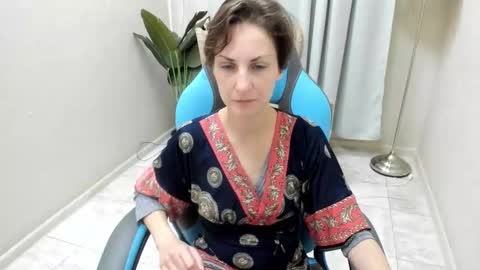 Snapshot of aurorascript chatting on November 2025 09:57:02 PM Aurora online show from November 2025 09:57:02 PM