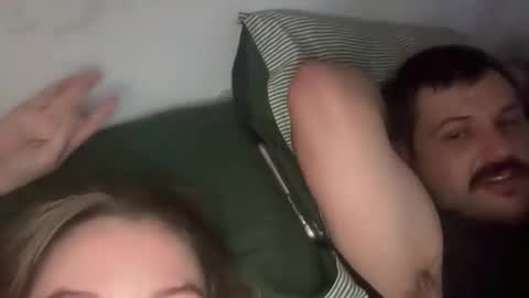 Snapshot of aussiecouple101798558 chatting on October 2025 12:07:01 AM aussiecouple101798558 online show from October 2025 12:07:01 AM