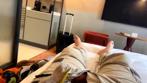 aussieguy1584 online show from March 2026 05:13:01 AM