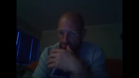 aussieguy59660 online show from November 2025 09:09:02 AM