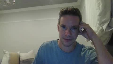 aussiesurfer0000 online show from February 2025 09:38:02 AM