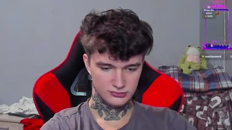 Snapshot of austen_milker chatting on January 2025 02:25:02 PM Austen online show from January 2025 02:25:02 PM