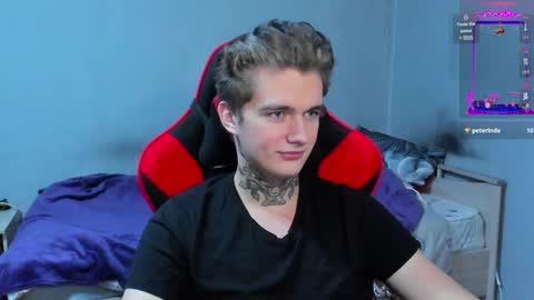 Snapshot of austen_milker chatting on February 2025 04:33:01 PM Austen online show from February 2025 04:33:01 PM