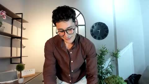 Snapshot of austinjones_ chatting on October 2025 08:39:01 PM Austin online show from October 2025 08:39:01 PM