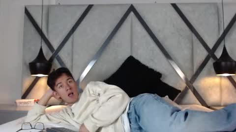 austinreeds online show from October 2025 11:52:02 AM