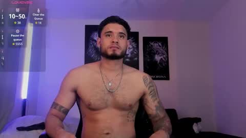 AustinTorres  online show from November 2025 12:05:01 AM