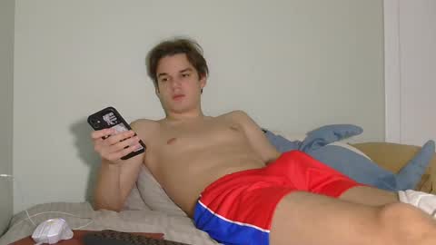 Snapshot of auston_r1ch chatting on December 2024 09:28:02 PM Auston 3 online show from December 2024 09:28:02 PM