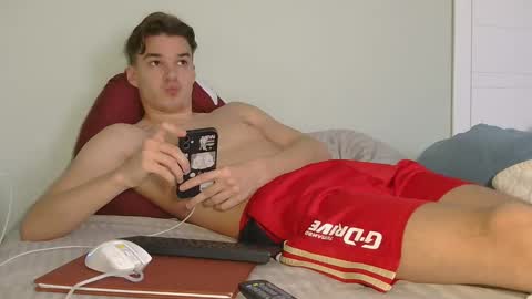 Snapshot of auston_r1ch chatting on January 2025 12:15:01 PM Auston 3 online show from January 2025 12:15:01 PM