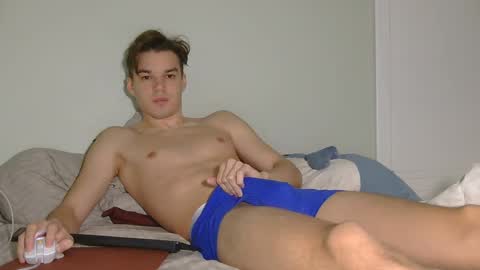 Snapshot of auston_r1ch chatting on January 2025 05:14:01 PM Auston 3 online show from January 2025 05:14:01 PM