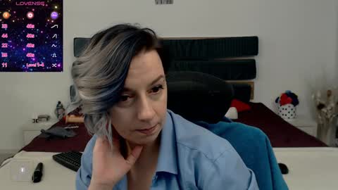 AutumnOpal online show from January 2025 12:44:02 AM