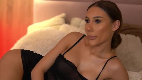 Ava online show from March 2025 10:27:02 PM